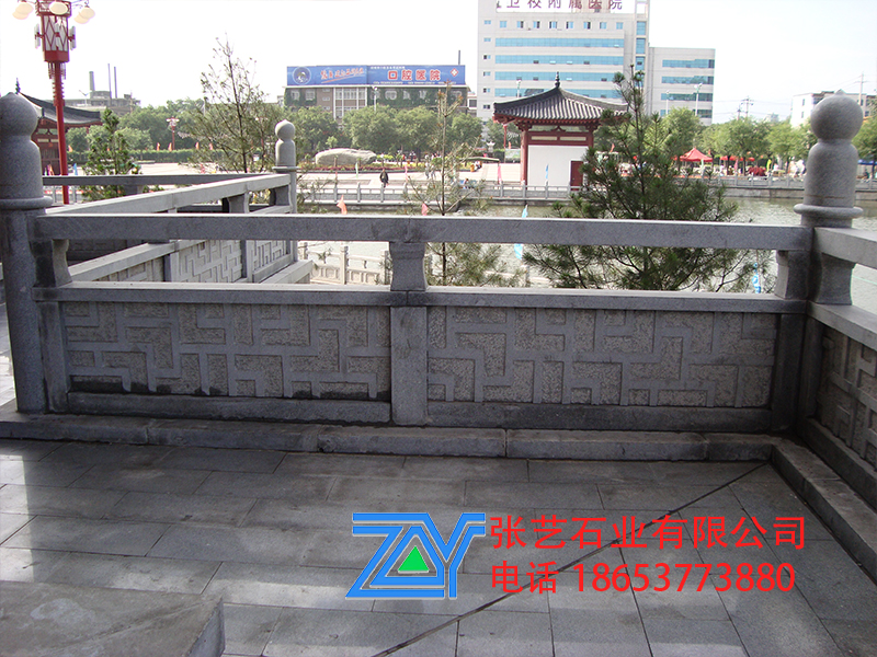石栏杆 