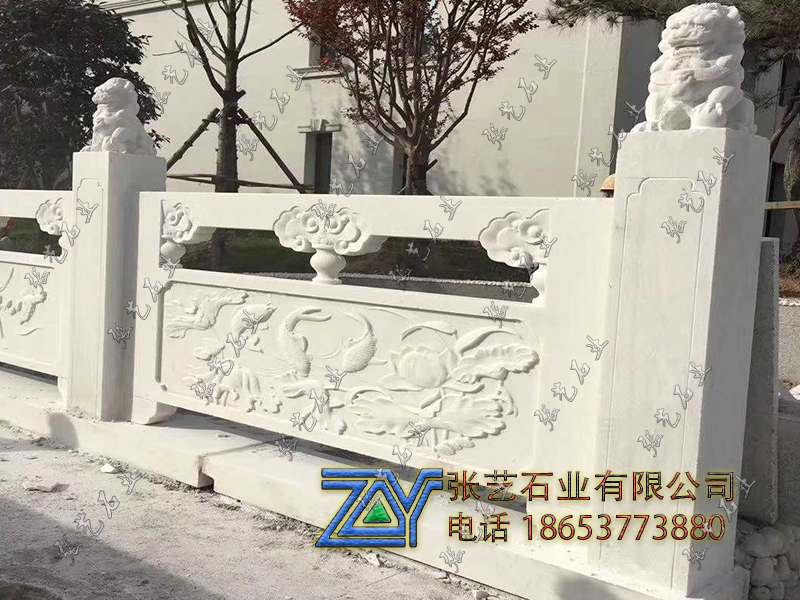 石栏杆