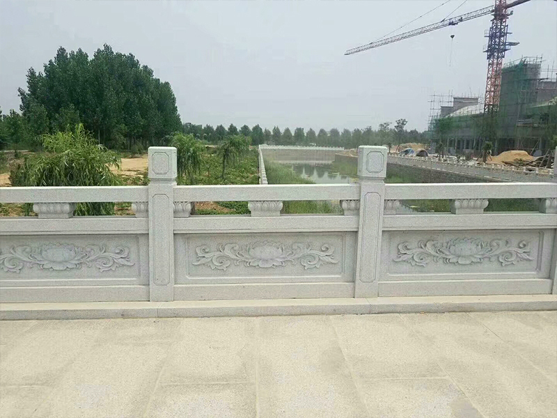 石栏杆 
