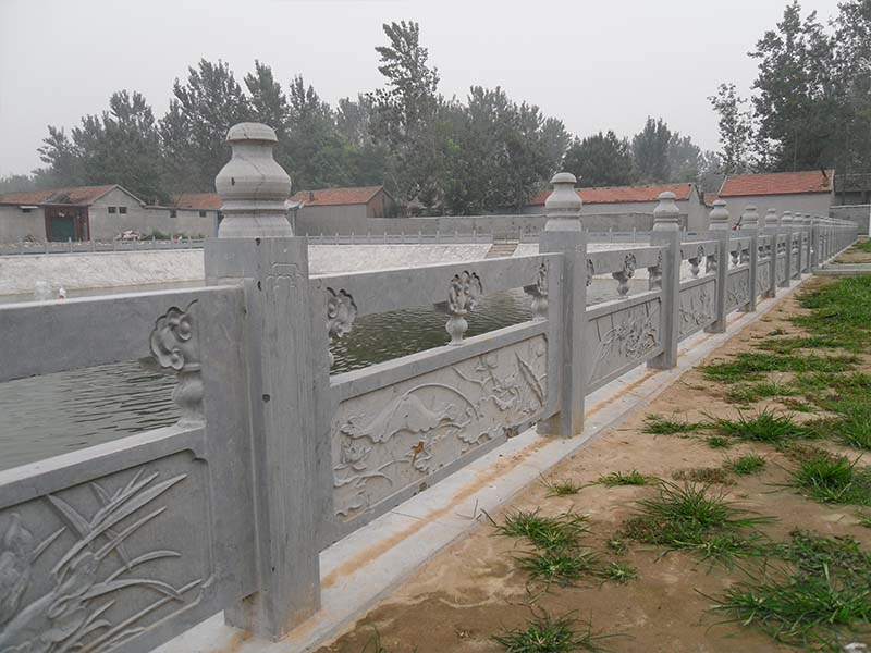 石栏杆 