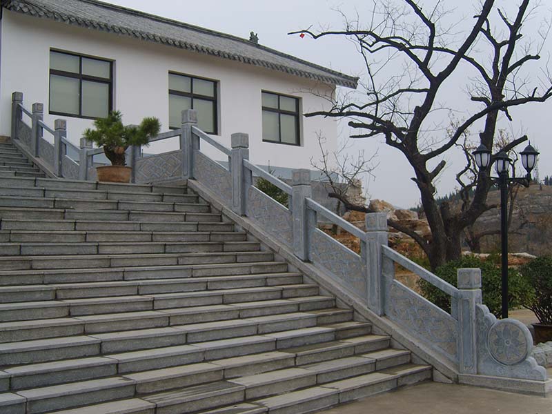 石栏杆 