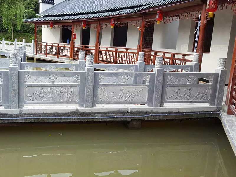 石栏杆 