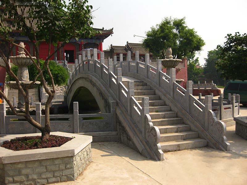 石栏杆 