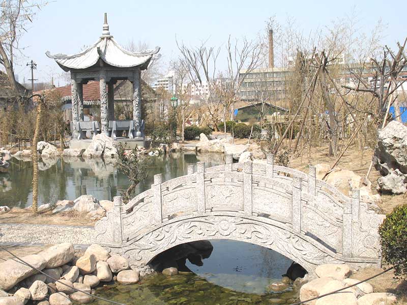石栏杆 