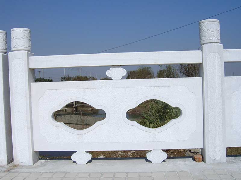 石栏杆 