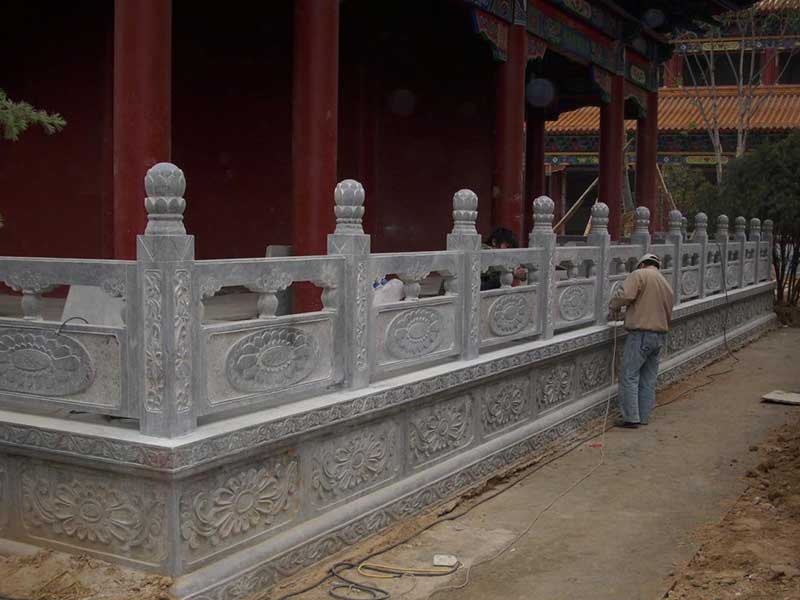 寺庙青石栏杆