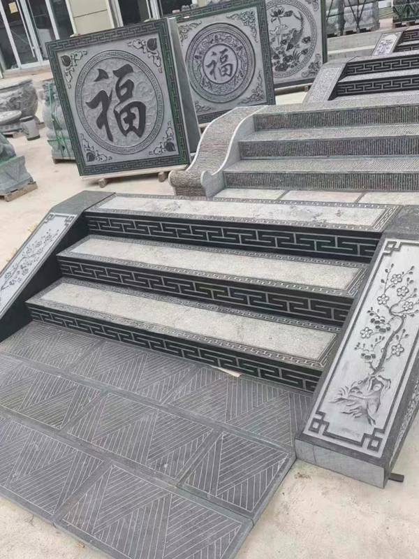 青石祥云浮雕踏步石台阶